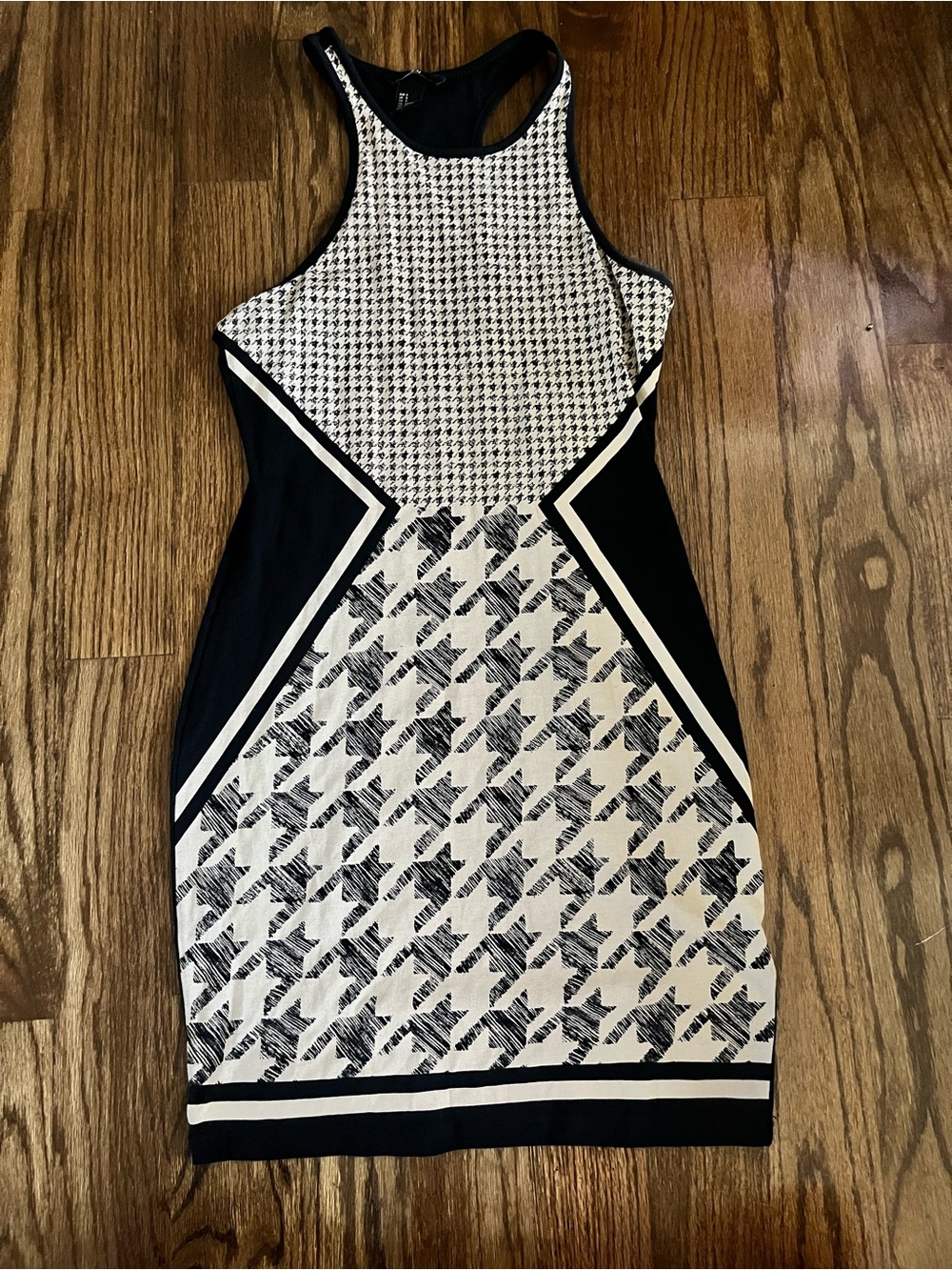 H&M Black and White Houndstooth Midi Dress